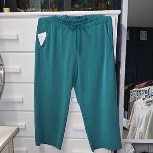 Athleta Seasoft Straight Pant